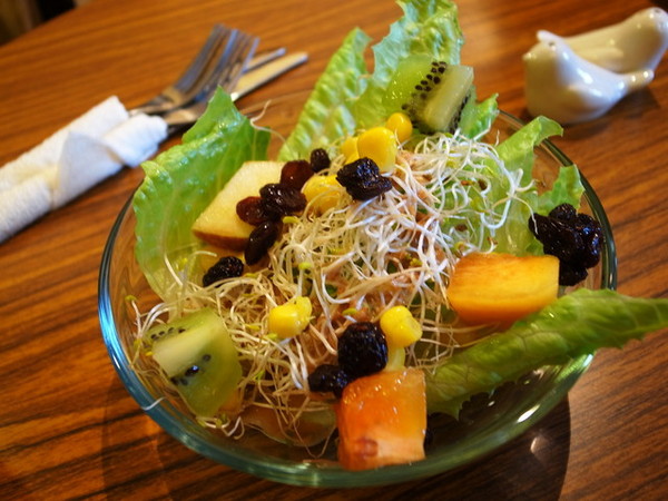 Impronta Cafe 腳印咖啡：<台北|中山|咖啡廳>超可愛的店長胖虎~腳印咖啡