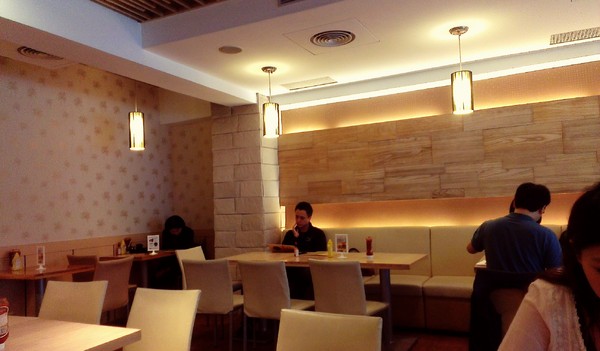 PHAT BURGER：【就是胖】讓人心底放煙花的肥滋滋花生醬漢堡