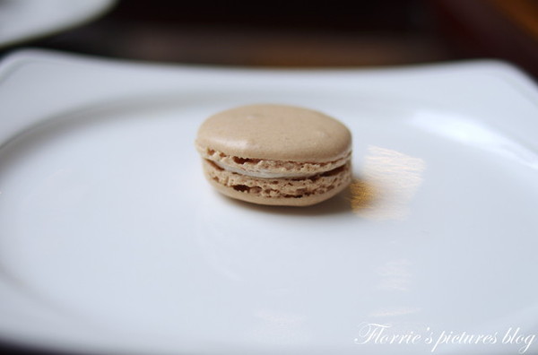 Laduree(新光三越A9館):台北信義區美食~Ladurée馬卡龍~令人迷戀的法國巴黎百年甜點老店