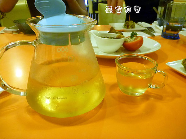 YOGSS廚坊：【台北市】創意精緻素食料理-YOGSS廚坊