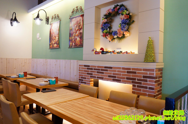 喬義思窯烤手作廚房：【台南-中西區】窯烤披薩x型男主廚...我在歐洲街道用餐~《喬義思窯烤手作廚房》