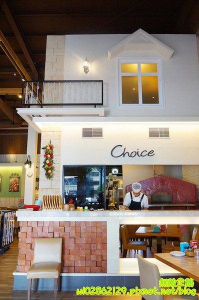 喬義思窯烤手作廚房：【台南-中西區】窯烤披薩x型男主廚...我在歐洲街道用餐~《喬義思窯烤手作廚房》