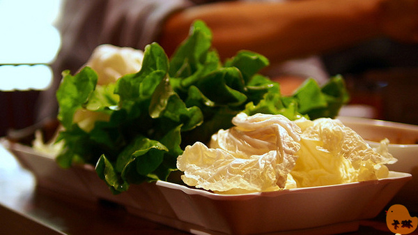 紅門宴:【食記】《紅門宴四川麻辣鴛鴦火鍋》四川媳婦的店