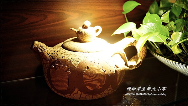 紅門宴：【食記/新北市】獨家口味～重慶烤魚鴛鴦鍋♪♪紅門宴麻辣鍋♪♪