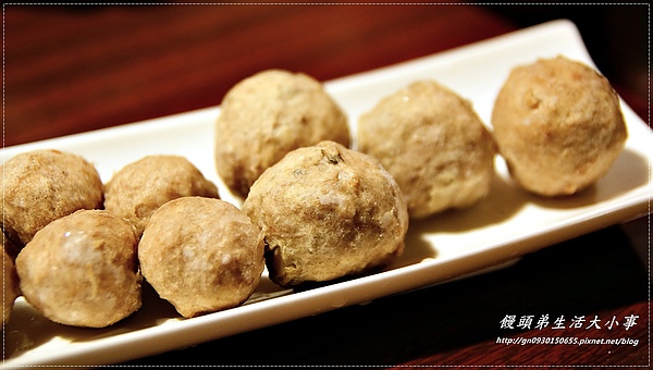 紅門宴：【食記/新北市】獨家口味～重慶烤魚鴛鴦鍋♪♪紅門宴麻辣鍋♪♪