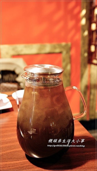 紅門宴：【食記/新北市】獨家口味～重慶烤魚鴛鴦鍋♪♪紅門宴麻辣鍋♪♪