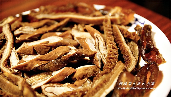 紅門宴：【食記/新北市】獨家口味～重慶烤魚鴛鴦鍋♪♪紅門宴麻辣鍋♪♪