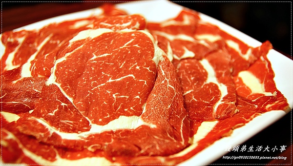 紅門宴：【食記/新北市】獨家口味～重慶烤魚鴛鴦鍋♪♪紅門宴麻辣鍋♪♪