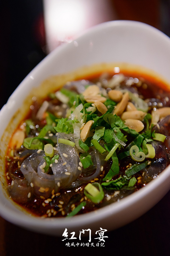 紅門宴：【新店|紅門宴】濃郁口感夏日麻辣新選擇 紅門宴二訪酸菜雞篇
