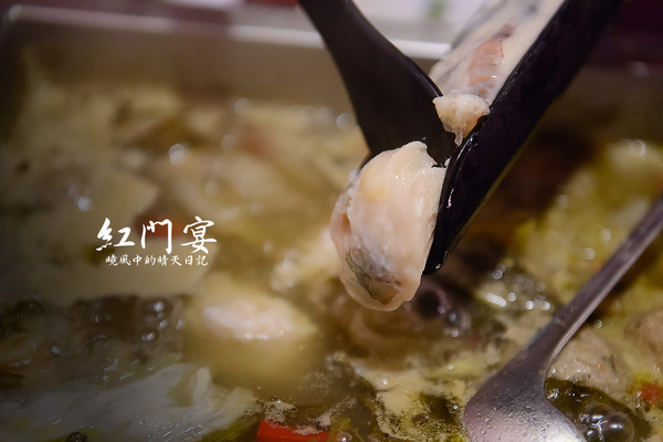 紅門宴：【新店|紅門宴】濃郁口感夏日麻辣新選擇 紅門宴二訪酸菜雞篇