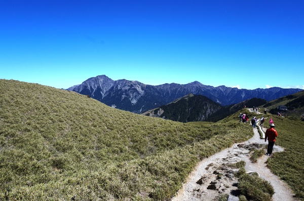 石門山：[輕鬆百岳]石門山 :一次收集七座百岳!