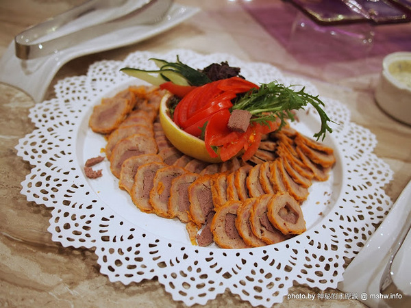 98adagio 慢用百匯:【食記】台中北屯-98 Adagio Buffet 慢用美食百匯 : 食材種類較少, 基本上算是均衡, 口味上還有改進的空間