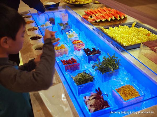 98adagio 慢用百匯:【食記】台中北屯-98 Adagio Buffet 慢用美食百匯 : 食材種類較少, 基本上算是均衡, 口味上還有改進的空間