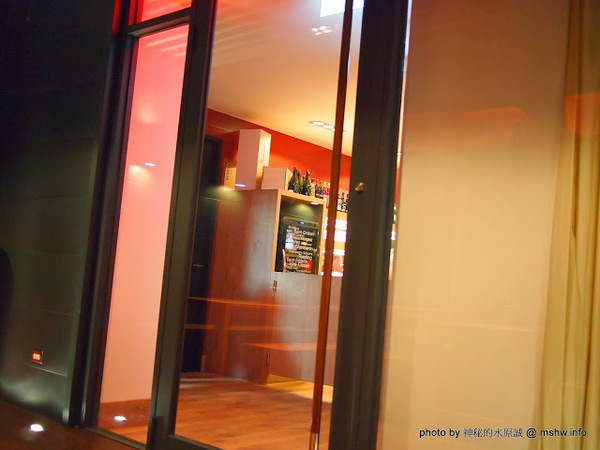 Vapiano Taichung1:【食記】台中西區-慢走義大利麵 VAPiANO Taichung 1 : 德國來的義麵品牌,但口味不如預期...