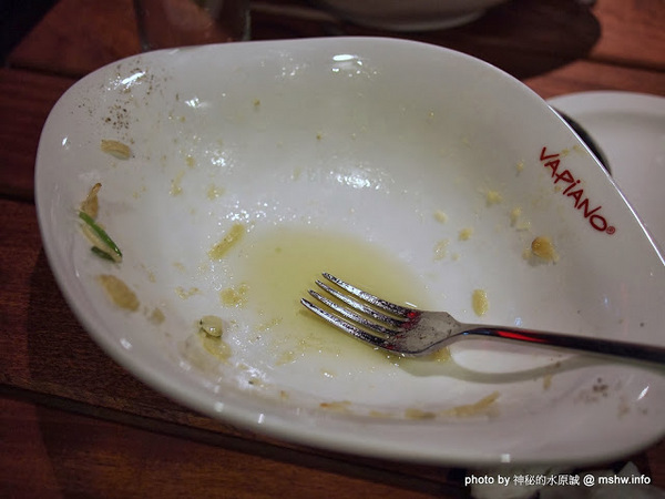 Vapiano Taichung1:【食記】台中西區-慢走義大利麵 VAPiANO Taichung 1 : 德國來的義麵品牌,但口味不如預期...