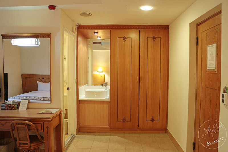 Banbi217 美食旅遊: [台東南橫旅遊住宿]到天使居住的地方旅行:天龍溫泉飯店,天龍吊橋,霧鹿部落砲台公園,利稻,向陽(邀約)