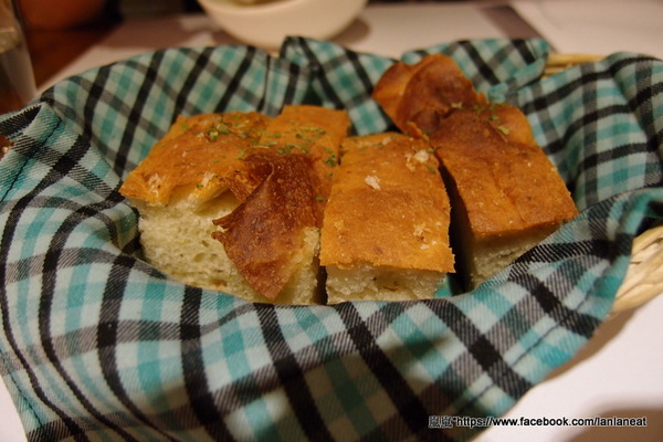 森林旁邊 La Foret(英才館):<口碑券>【台中西區】森林旁邊 La Foret(英才館)-大推每天新鮮直送的超鮮美貽貝!