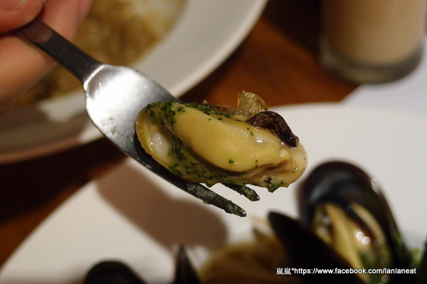 森林旁邊 La Foret(英才館):<口碑券>【台中西區】森林旁邊 La Foret(英才館)-大推每天新鮮直送的超鮮美貽貝!