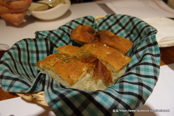 森林旁邊 La Foret(英才館):<口碑券>【台中西區】森林旁邊 La Foret(英才館)-大推每天新鮮直送的超鮮美貽貝!