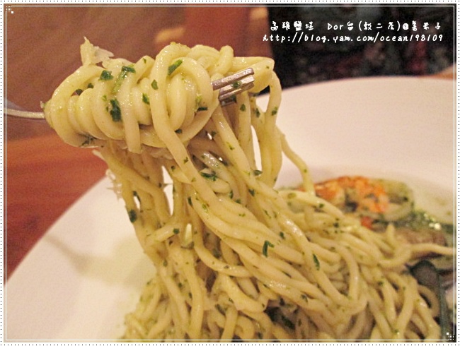 松子青醬海鮮義大利麵4.JPG