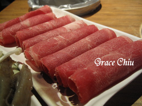 牛肉~鍋爸涮涮鍋(南京店)食材豐富,吃到飽小火鍋優質選%2F捷運小巨蛋%2F捷運松山線%2F台北火鍋%2F台北涮涮鍋%2F台北小火鍋%2F台北鍋物