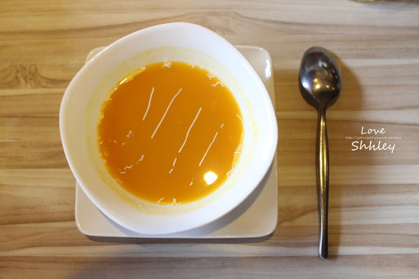 許莉。米塔義式廚房