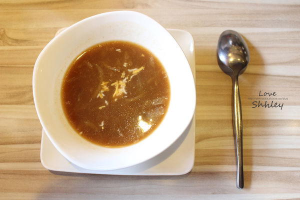 許莉。米塔義式廚房