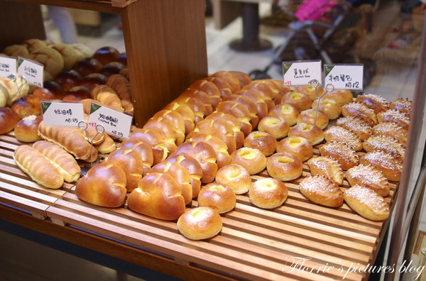 麥嵐綺麵包:試吃~麥嵐綺麵包Mélanger~野上師傅的新品牌,德式烤布丁與Baguette是我的最愛丫