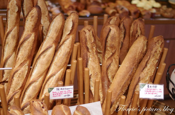 麥嵐綺麵包:試吃~麥嵐綺麵包Mélanger~野上師傅的新品牌,德式烤布丁與Baguette是我的最愛丫
