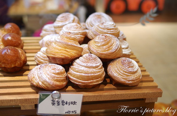 麥嵐綺麵包:試吃~麥嵐綺麵包Mélanger~野上師傅的新品牌,德式烤布丁與Baguette是我的最愛丫