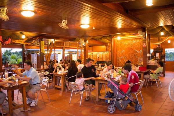 泰國南洋風高腳屋咖啡：[屏東]來去度假囉~泰國南洋風高腳屋咖啡