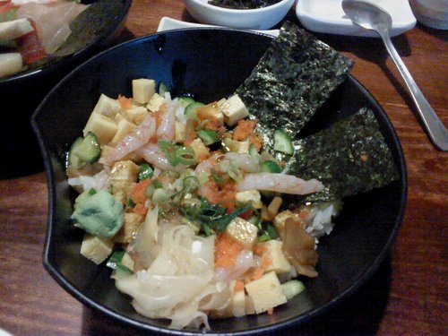 助壽司:助壽司Sukesushi-鼎中路753之36號