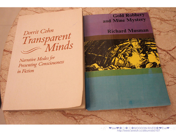 Moooon River Cafe & Books:【食記】oO。。台北 內湖 Moooon River Cafe & Books 這不是圖書館?!嚇~居然是用餐的地方!!假文青必來聖地!。o○。