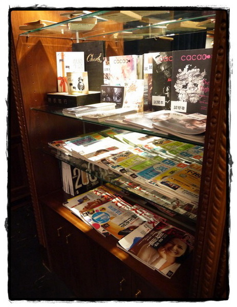 Moon River：【內湖】 Moooon River Cafe & Books－颱風天也要文青模式