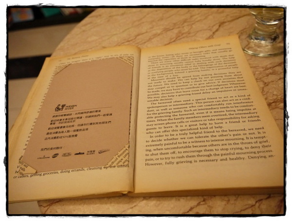 Moon River：【內湖】 Moooon River Cafe & Books－颱風天也要文青模式