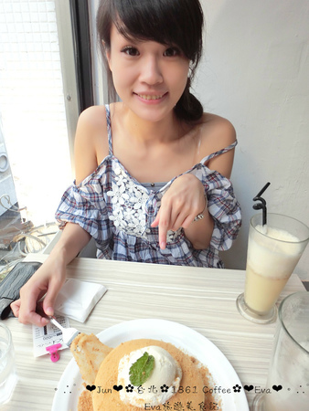 1861 caffe：【食記－邀約】oO。台北　西門町　1861 Caffe　花生麻糬煎餅、西門町下午茶首選、姐妹聚會、平價下午茶　西門町下午茶的新勢力，這家絕對不能錯過～。o○。