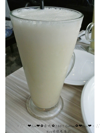 1861 caffe：【食記－邀約】oO。台北　西門町　1861 Caffe　花生麻糬煎餅、西門町下午茶首選、姐妹聚會、平價下午茶　西門町下午茶的新勢力，這家絕對不能錯過～。o○。