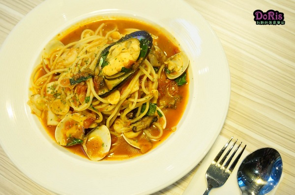 1861 caffe：台北西門町 鹹食 甜點 飲品 樣樣給人帶來美食的驚艷 -1861 caffe