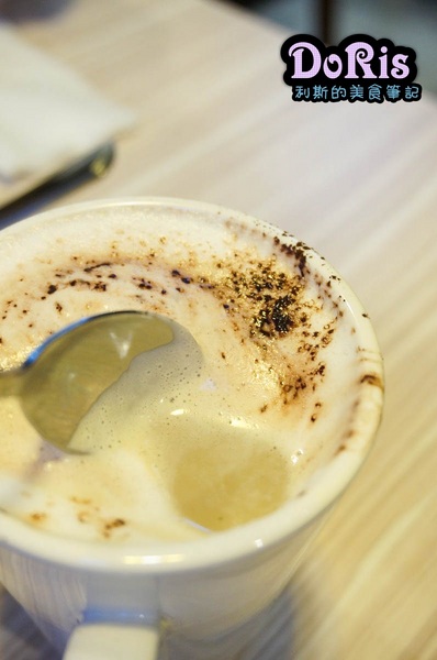 1861 caffe：台北西門町 鹹食 甜點 飲品 樣樣給人帶來美食的驚艷 -1861 caffe