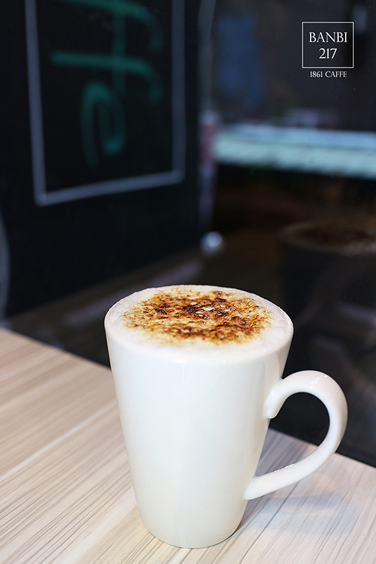 Banbi217 美食旅遊: 1861 caffe 西門町咖啡館餐廳,菜單,義大利麵,厚煎餅,燉飯,Pizza披薩,下午茶(捷運西門站)[邀約]