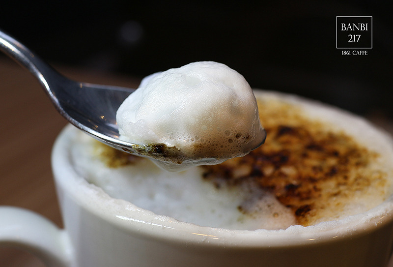 Banbi217 美食旅遊: 1861 caffe 西門町咖啡館餐廳,菜單,義大利麵,厚煎餅,燉飯,Pizza披薩,下午茶(捷運西門站)[邀約]