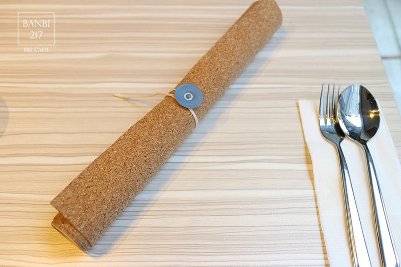 Banbi217 美食旅遊: 1861 caffe 西門町咖啡館餐廳,菜單,義大利麵,厚煎餅,燉飯,Pizza披薩,下午茶(捷運西門站)[邀約]