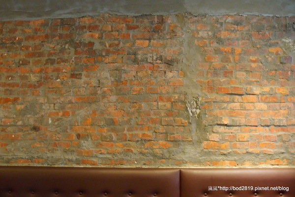 1861 caffe:【台北萬華】1861 caffe-西門町巷弄間的復古隱密小店,煎餅綿密美味(有點像鬆餅),義大利麵表現亮眼!下午茶好去處