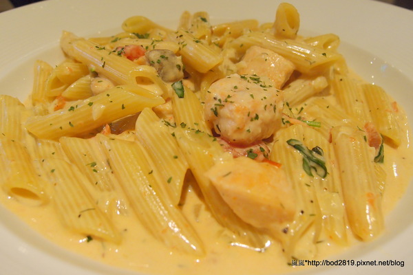 1861 caffe:【台北萬華】1861 caffe-西門町巷弄間的復古隱密小店,煎餅綿密美味(有點像鬆餅),義大利麵表現亮眼!下午茶好去處