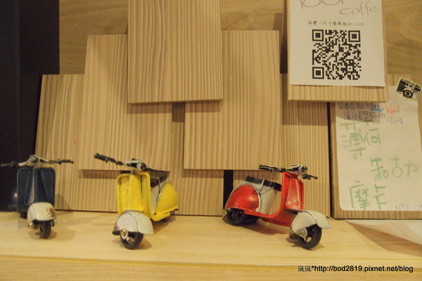 1861 caffe:【台北萬華】1861 caffe-西門町巷弄間的復古隱密小店,煎餅綿密美味(有點像鬆餅),義大利麵表現亮眼!下午茶好去處