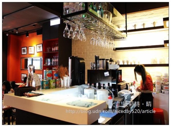 法法小館 Fafa Voila:大安區美食|Fafa Voila 法法小館~Bravo!海透抽佐墨魚汁黑黝黝燉飯