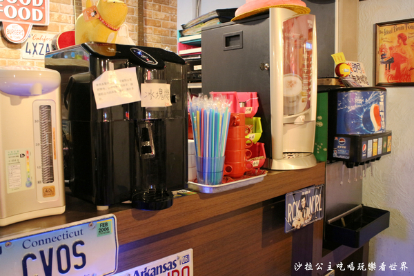 水牛城美式碳烤牛排(台北店):大份量美食『水牛城美式碳烤牛排』20盎司牛肋排/捷運古亭站