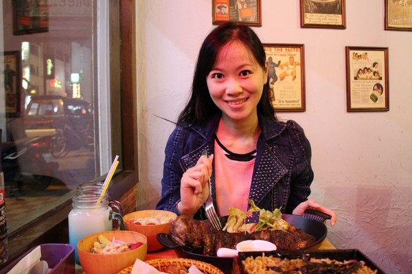 水牛城美式碳烤牛排(台北店):大份量美食『水牛城美式碳烤牛排』20盎司牛肋排/捷運古亭站