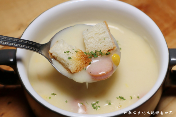 水牛城美式碳烤牛排(台北店):大份量美食『水牛城美式碳烤牛排』20盎司牛肋排/捷運古亭站