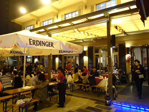 水牛城美式碳烤牛排(台北店)：[牛排特輯] 特搜台北8間精選牛排館。私心推薦!